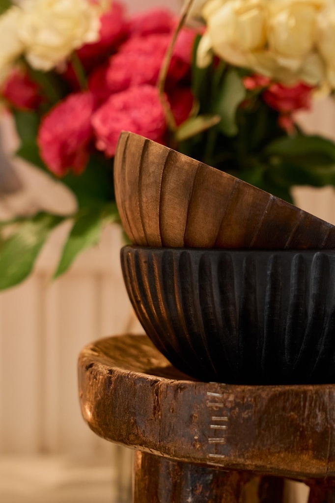 This_Is_Essential_Decorative_Handmade_Wood_Bowls_Socials_2_ae6ecdc5-844b-4293-af4d-8cd9d1c71ec5.jpg