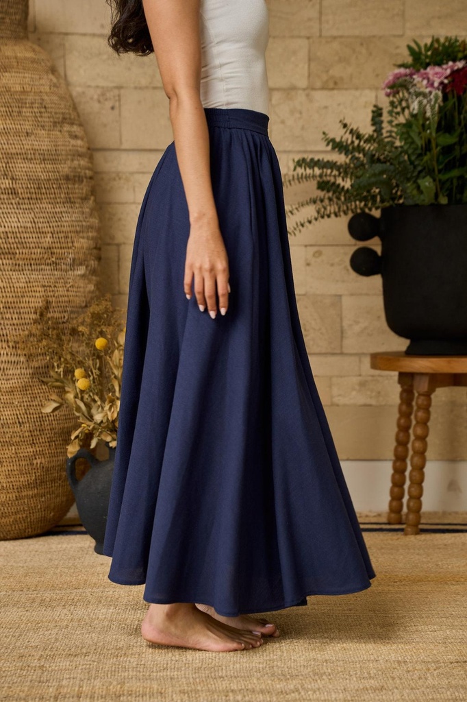 25fb07a294b345a19657fae50ce59928_ThisIsEssentialLinenSkirtNavy3copy.jpg
