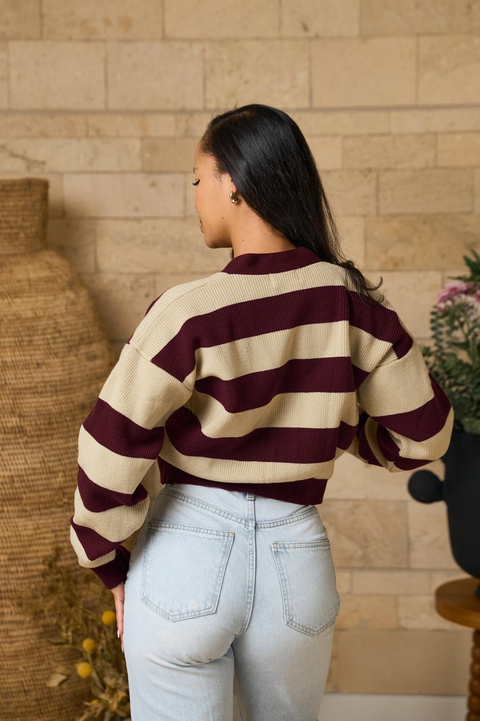 Rida_Cardigan_Burgundy_and_Beige_3_718cc144-c081-43f8-8b99-4fbed211d19c.jpg