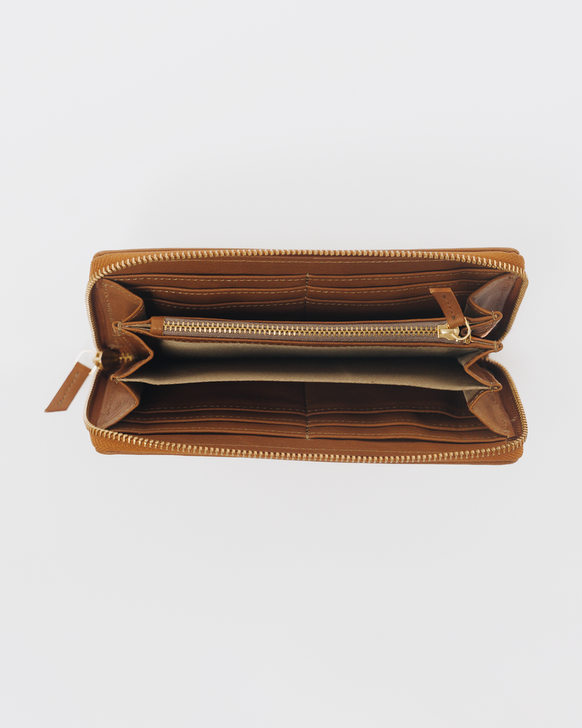 Essential_Zip_Wallet_-_Brown_Sugar_3.png