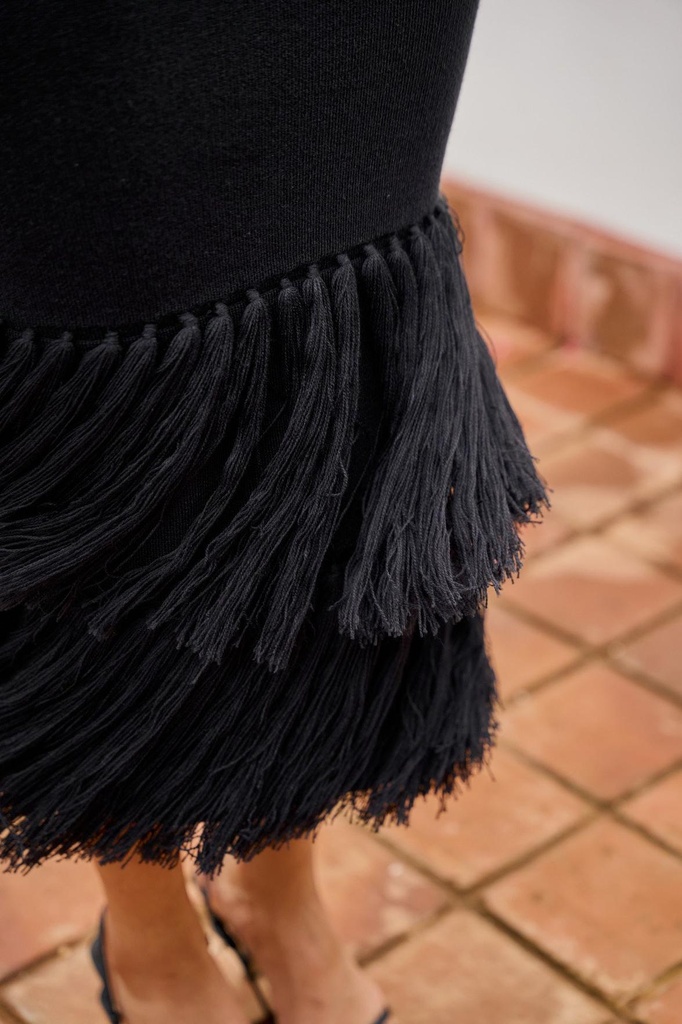 NiaFringeKnitSkirtBlackThisIsEssential6.jpg