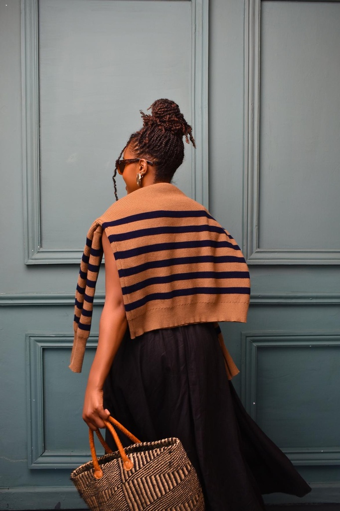 Toffee_Navy_Oversized_Striped_Sweater_7_74b17dd3-ccf7-4847-8941-238b66fd572c.jpg