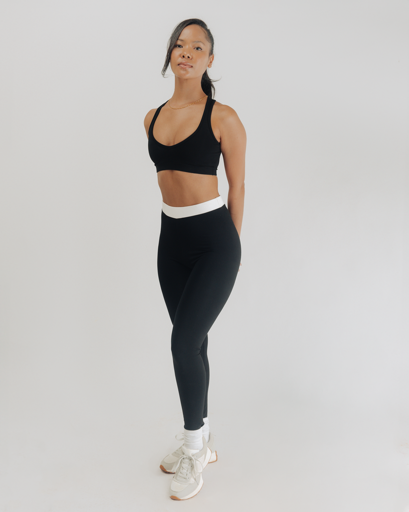 Black_V_Neck_Bralette_Vivo_x_This_Is_Essential_5.png