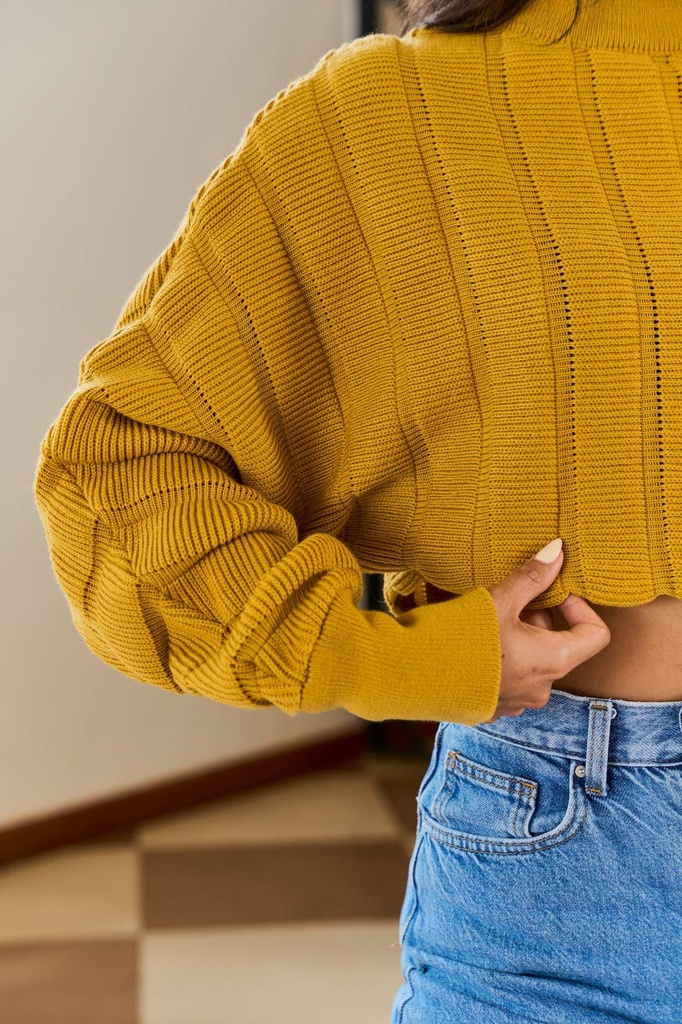 CallaBubbleKnitCropSweaterHoneyGlazeThisIsEssential4.jpg