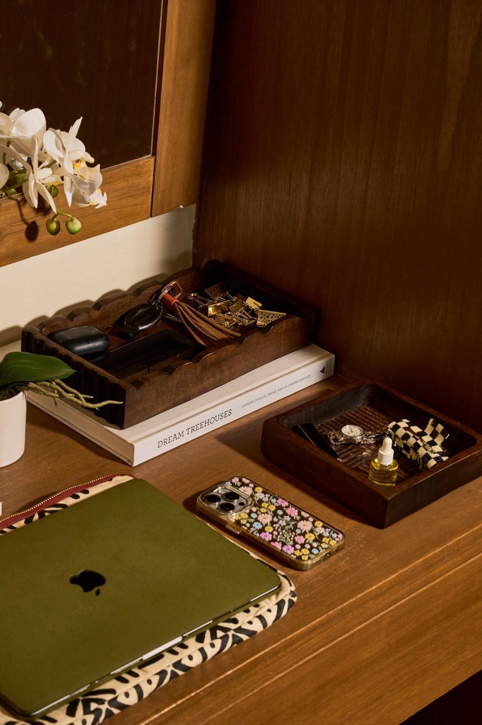HandmadeWoodTraysDeskAccessoriesThisIsEssentialSocials2.jpg