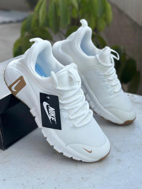 Nike Free Metcon 6 Training Shoes Flexible Gym Sneakers