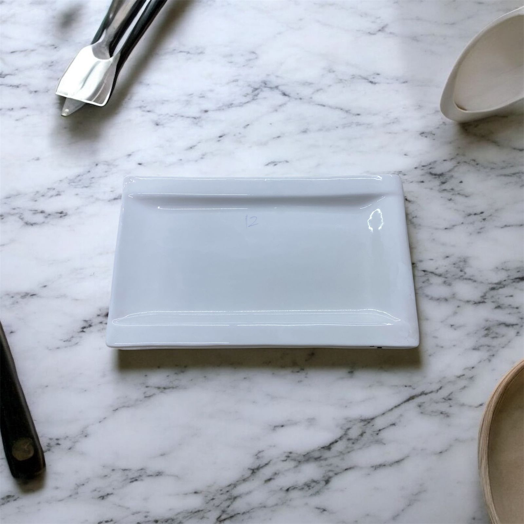 H12 10.5-Inch Rectangular Serving Tray Kenya