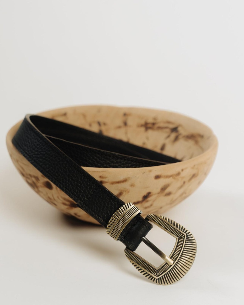 Nairobi Buckle Belt - Ikwetta x This Is Essential